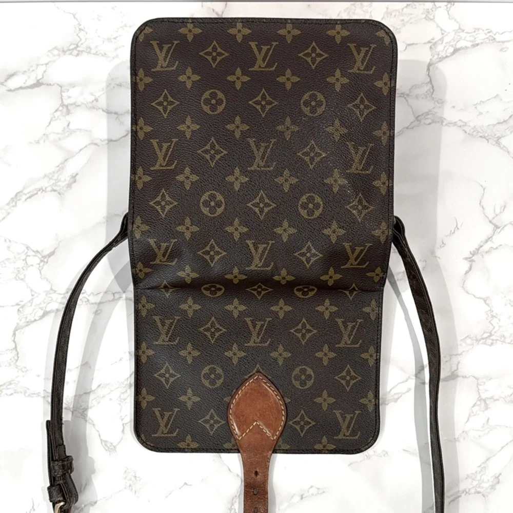 Louis Vuitton Cartouchière MM Crossbody Bag – Vintage Monogram 1982 + COA - Picture 7 of 16